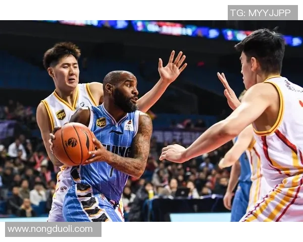 北京篮球队技术对比深度解析：球员表现与战术运用的全面评估