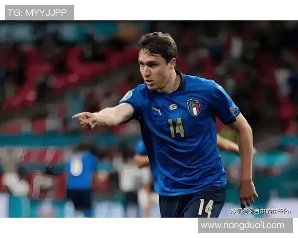 探寻足球场上的传奇人物谁是穿着24号球衣的明星球员